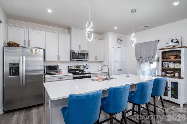 Property Photo:  1937 Tupelo Grove Lane  NC 28054 