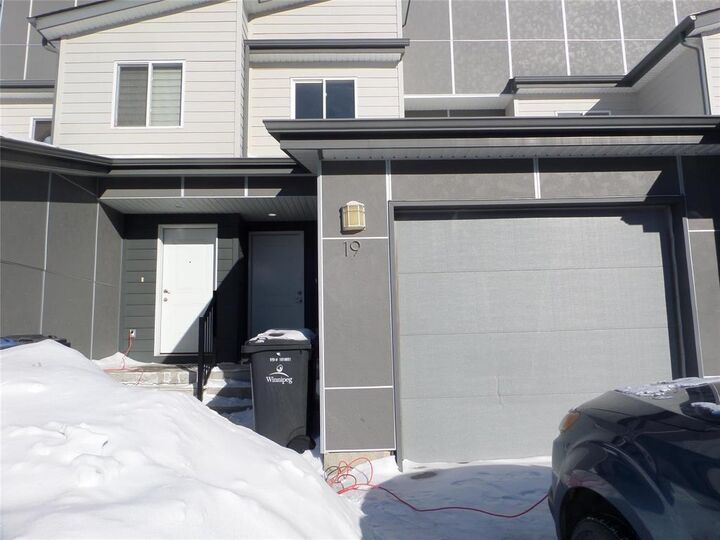 Property Photo:  1655 Leila Avenue  MB R2P 1V1 