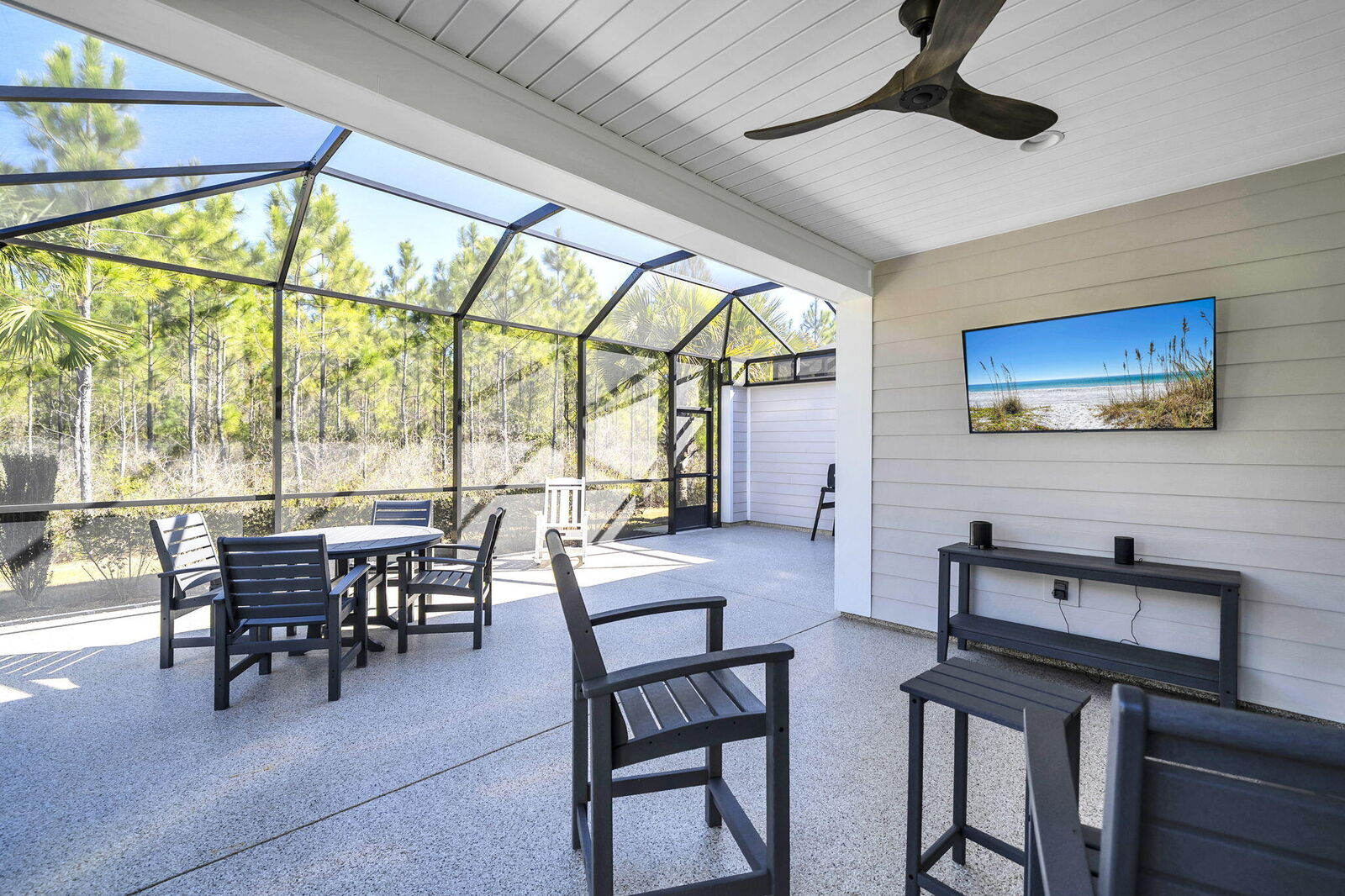 Property Photo:  9317 Cool Breeze Drive  FL 32413 