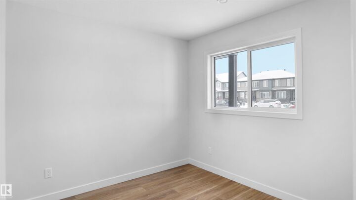 Property Photo:  5121 River'S Edge Way NW  AB T6M 3B6 