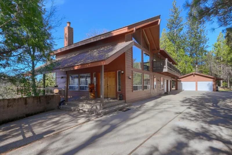 Property Photo:  38830 Road 274  CA 93604 