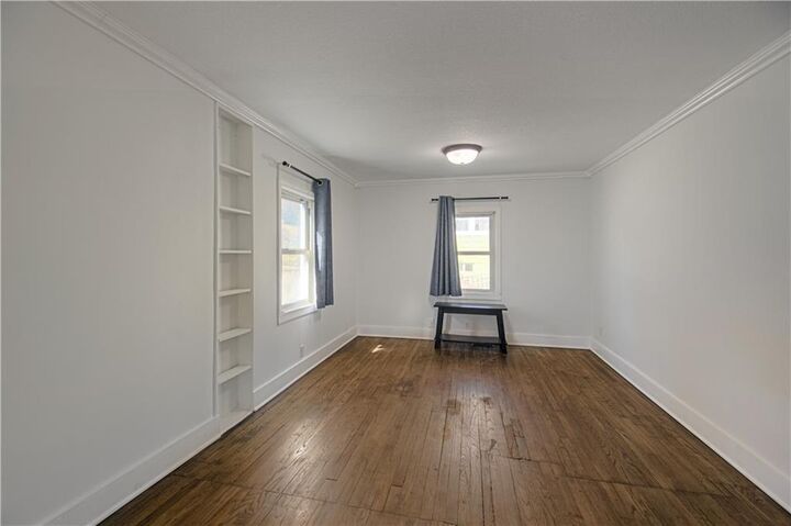 Property Photo:  427 N Fairview Avenue  MO 64068 