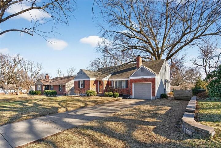 Property Photo:  2405 W 75th Place  KS 66208 