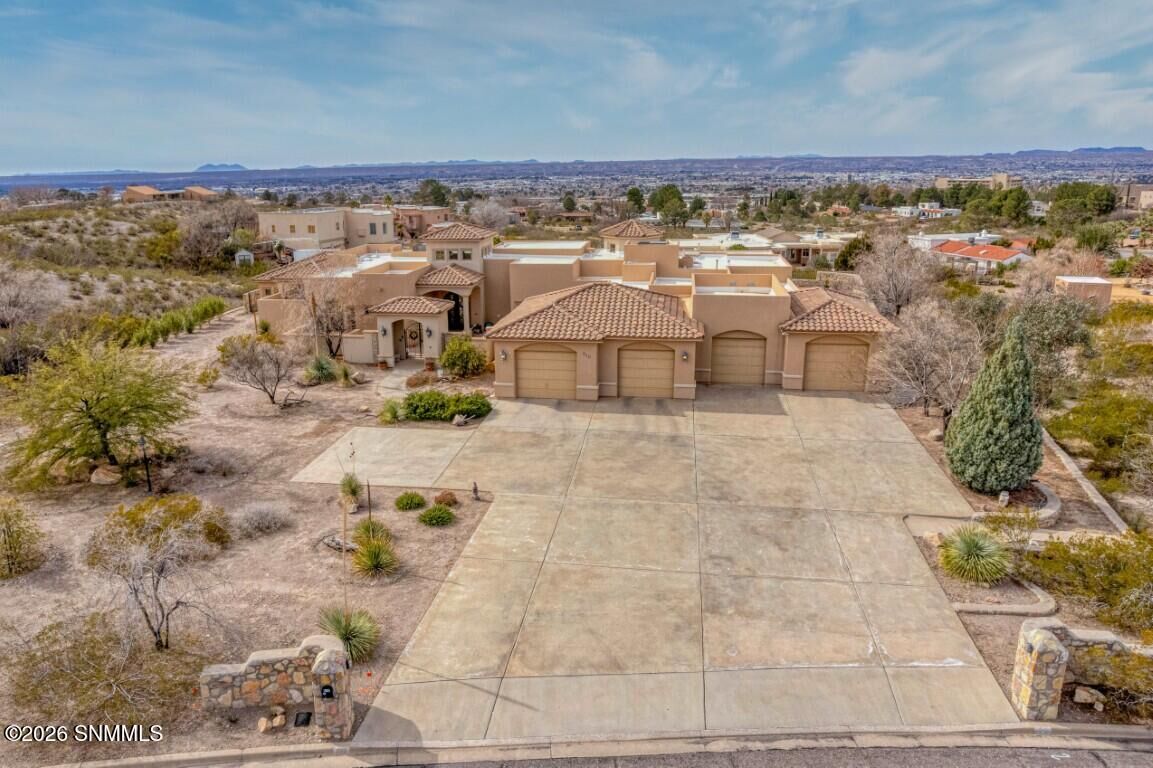 Property Photo: 810 Roadrunner Circle NM 88011