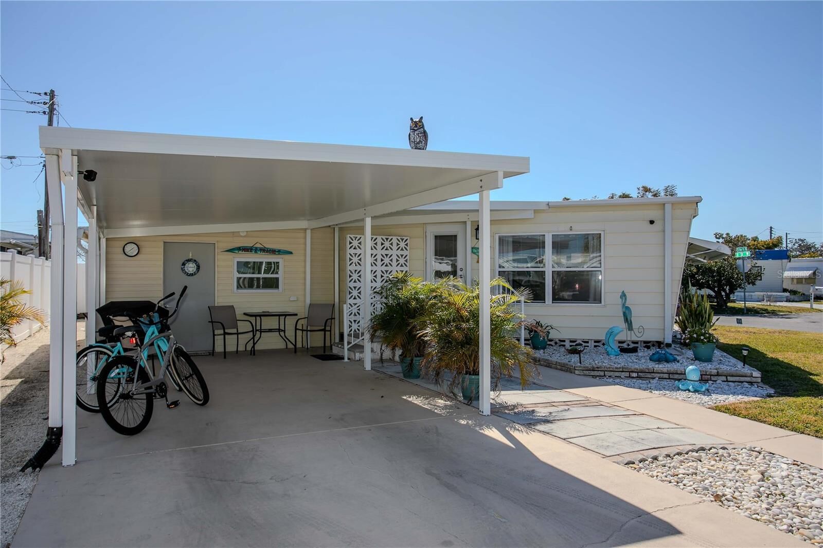 Property Photo:  5127 8th Street W  FL 34207 