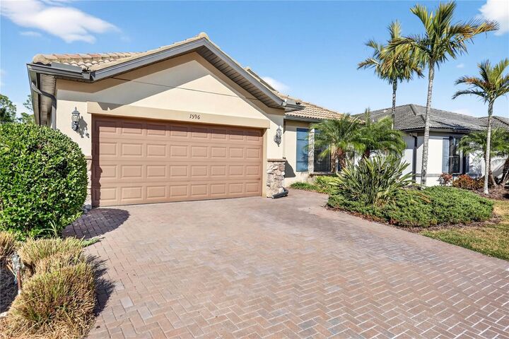 Property Photo: 1596 Hyssop Loop FL 34289