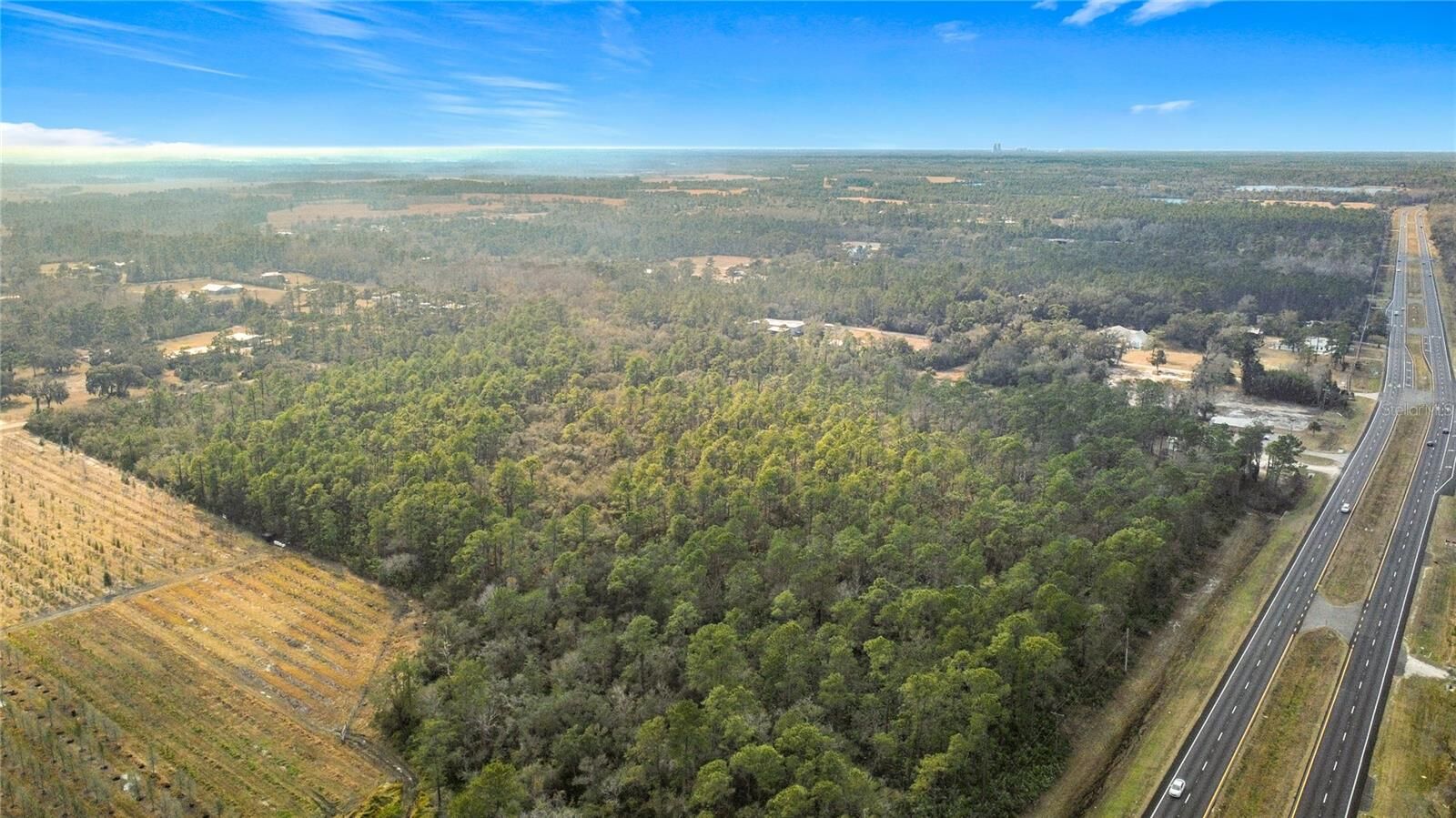 Property Photo:  E Colonial Drive  FL 32709 