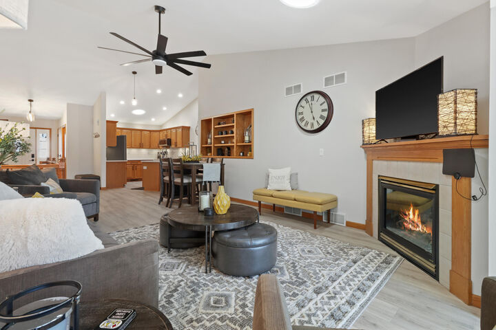 Property Photo: 635 Cardinal Way WI 53590