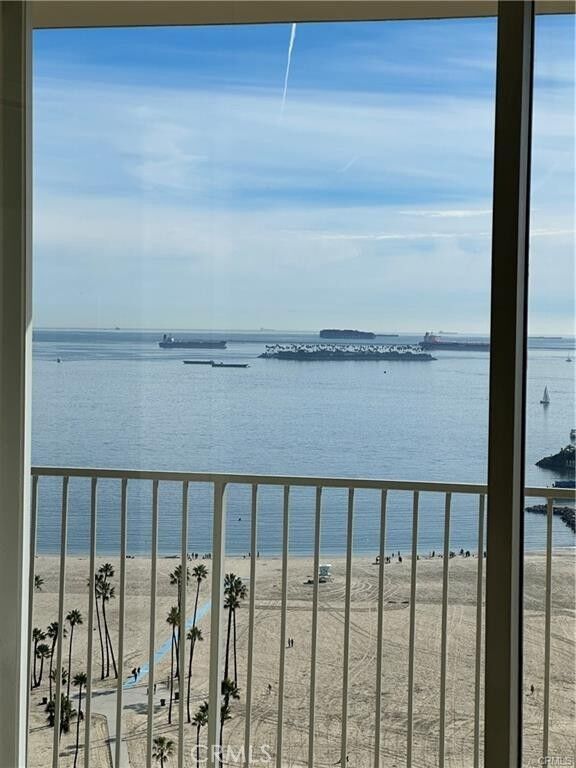 Property Photo:  700 E Ocean 2506  CA 90802 