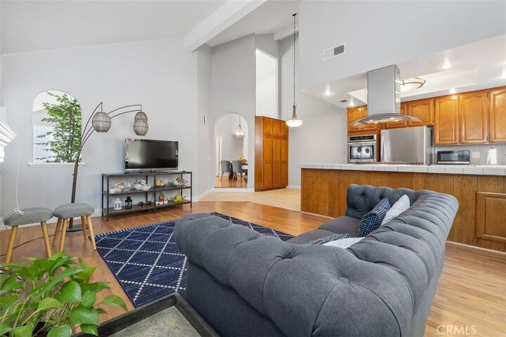 Property Photo:  7810 Valley Flores Drive  CA 91304 