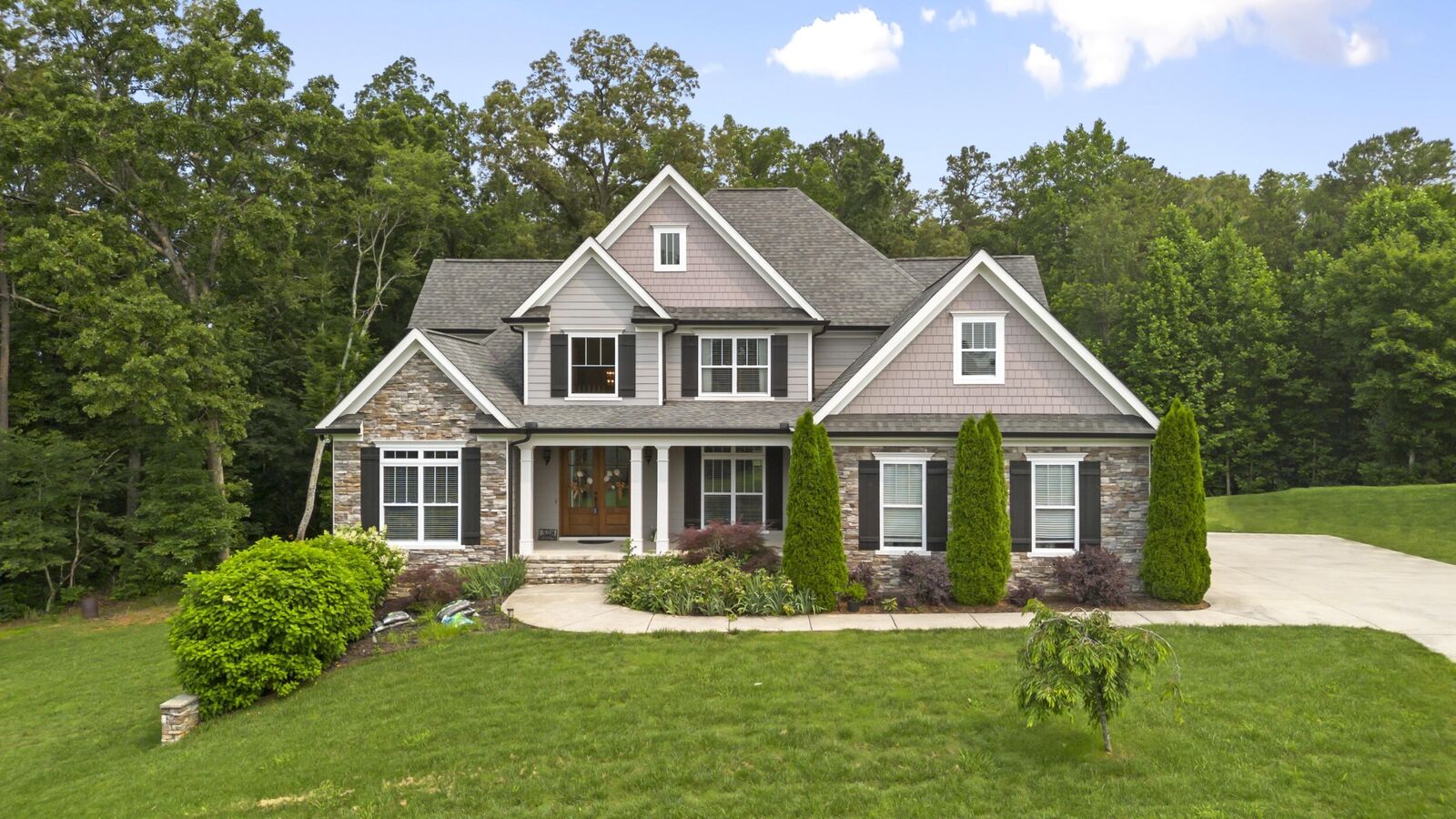 Property Photo: 528 Keystone Drive NE TN 37312