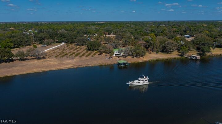 Property Photo:  1209 County Rd 78  FL 33935 