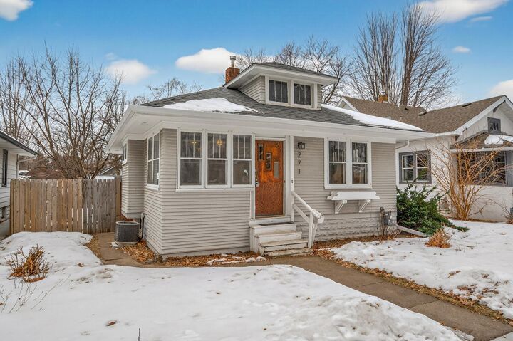 Property Photo:  271 Pascal Street S  MN 55105 