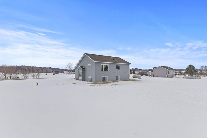 Property Photo:  55376 Valley Lane  MN 55063 
