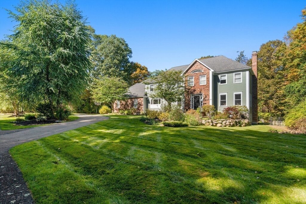 Property Photo: 177 Bay Colony Drive MA 02090