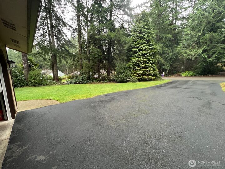 Property Photo:  6214  Neylon Drive SW 98512  WA 98512 