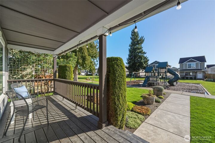 Property Photo:  2200  Greenview Circle 17  WA 98264 