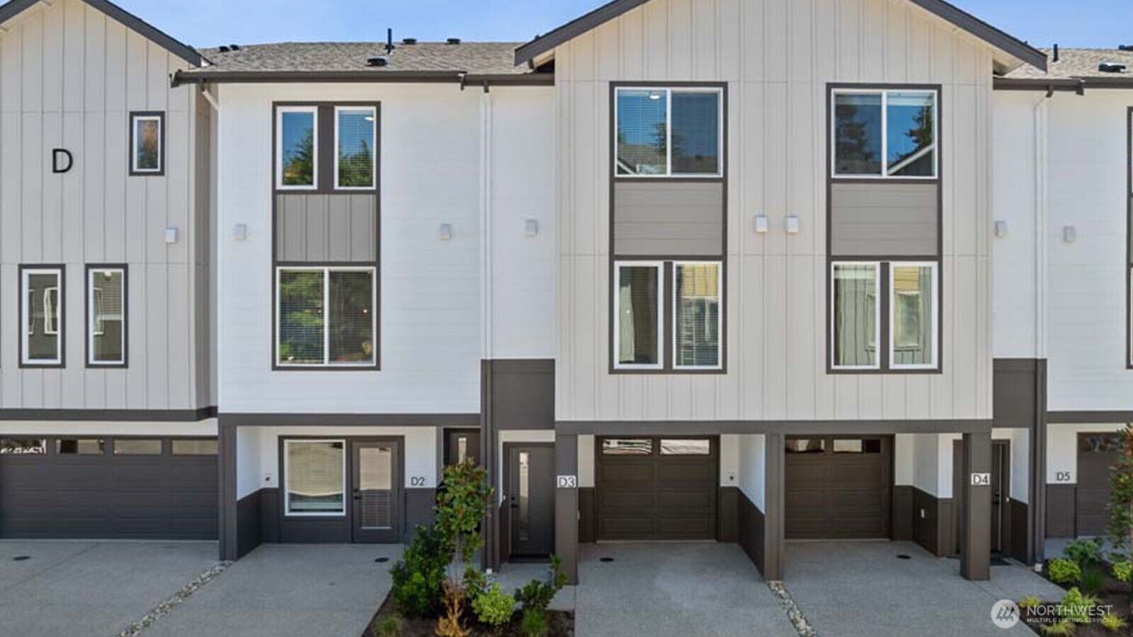 Property Photo:  16111  36th Avenue W H3  WA 98087 