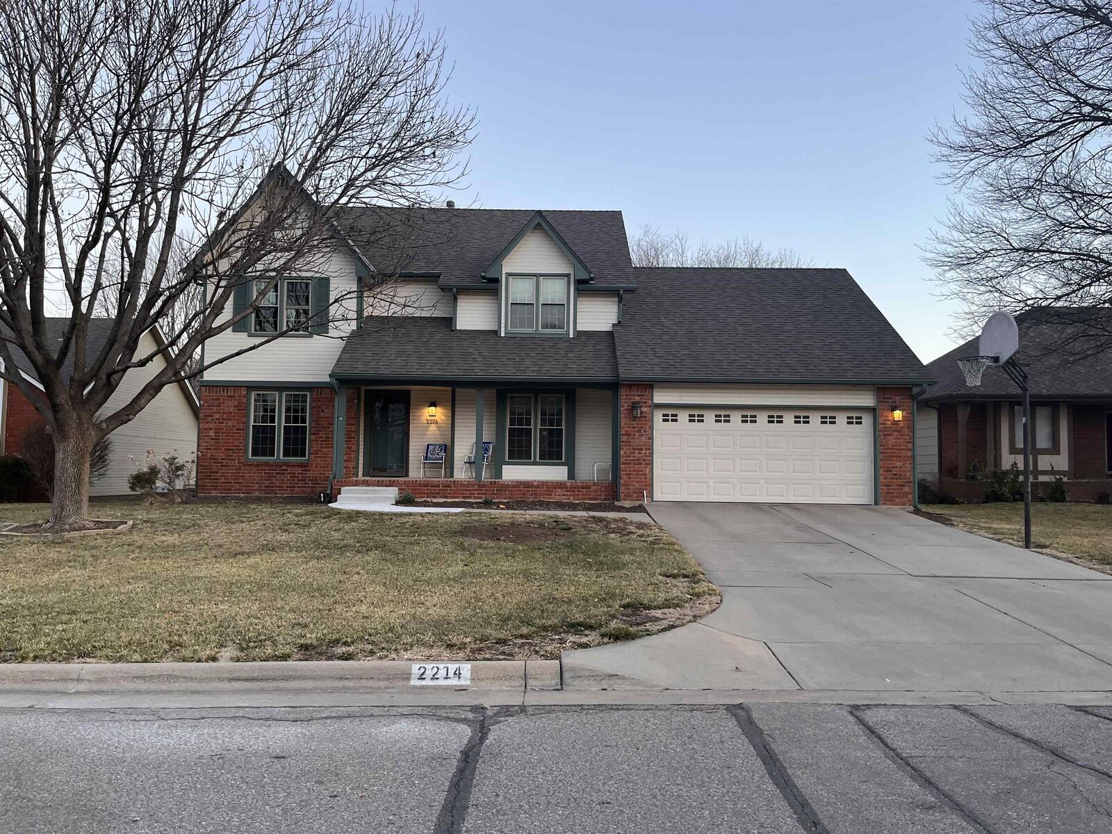 Property Photo:  2214 Stoneybrook  KS 67226 