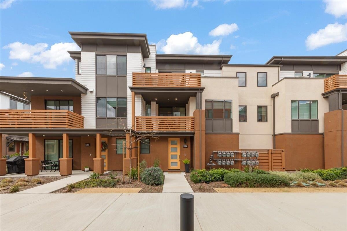 Property Photo: 16447 McMillan Court CA 95032