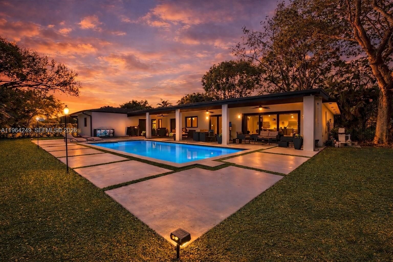 Property Photo:  17203 SW 78th Pl #17203  FL 33157 