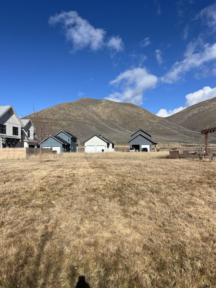 Property Photo:  1541 Appaloosa Rd  ID 83333 