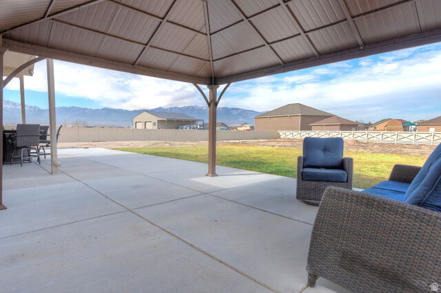Property Photo:  428 S Saddle Rd  UT 84029 