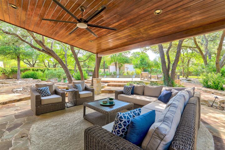 Property Photo:  111 Roberts Circle  TX 78633 