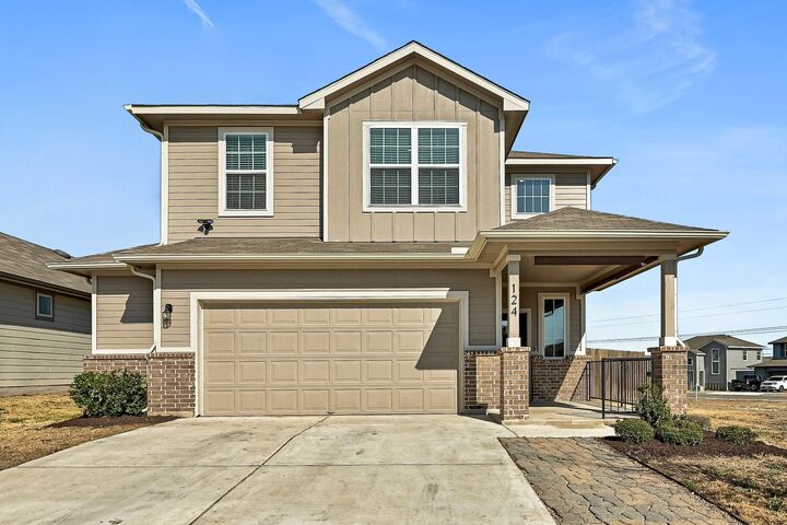 Property Photo: 124 Greenbelt Reservoir Pass TX 78640