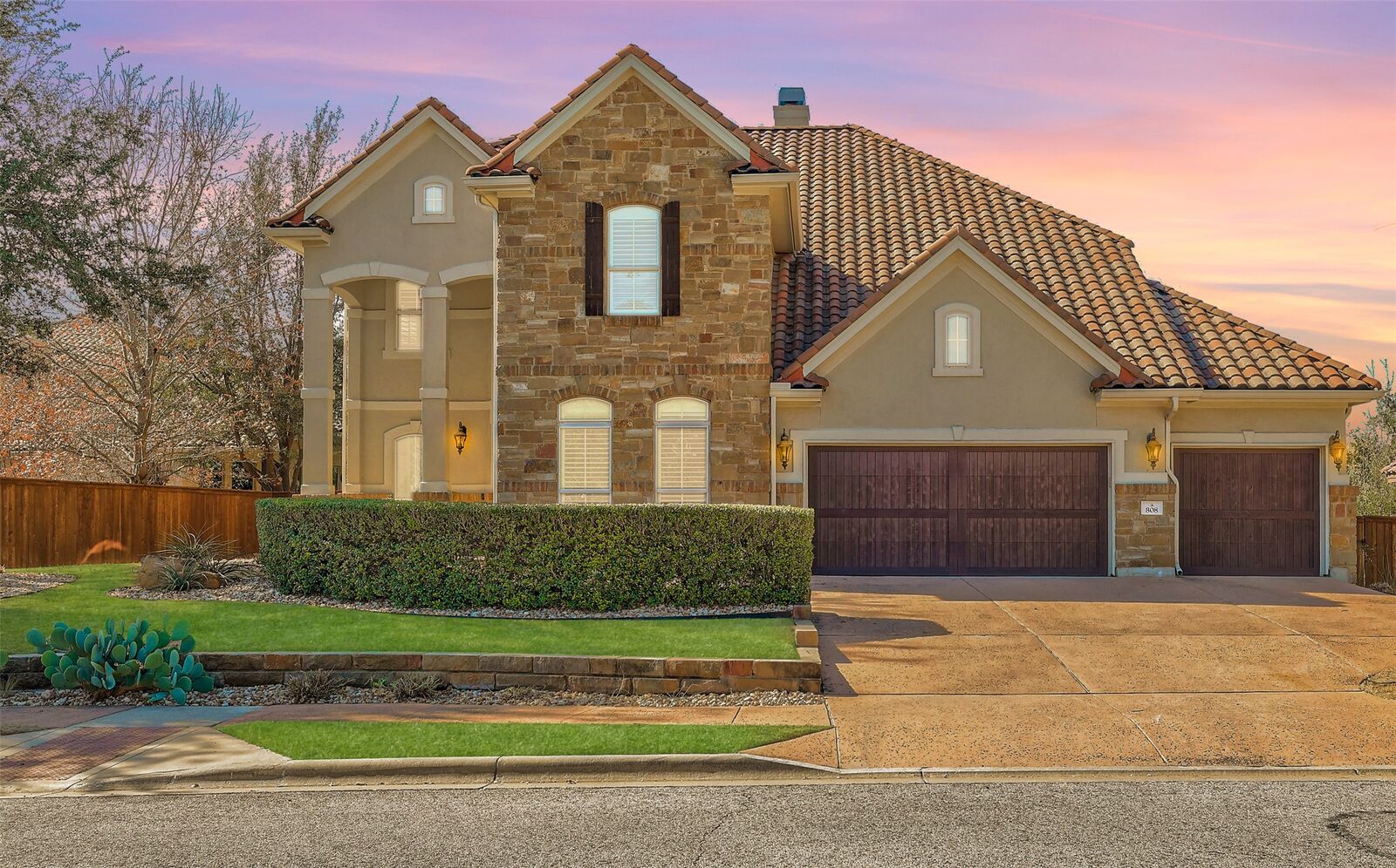 Property Photo:  808 Horseback Hollow Drive  TX 78732 