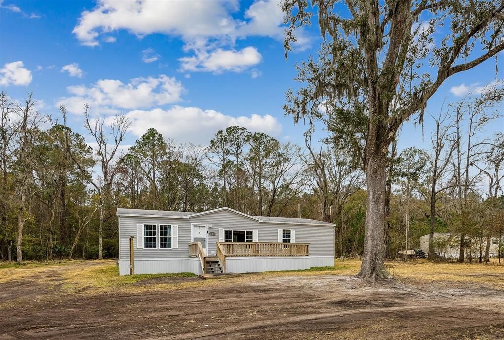 Property Photo:  54124 Catherine Avenue  FL 32011 