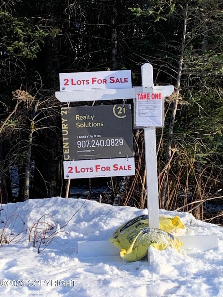 Property Photo:  1810 Parks Place  AK 99664 