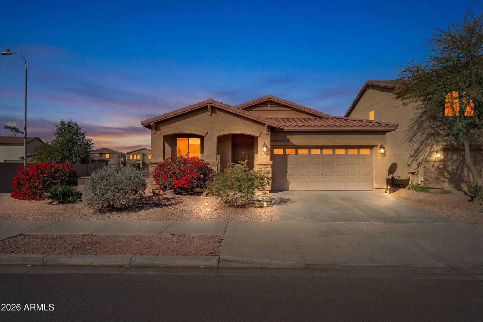 Property Photo:  6816 S 70th Avenue  AZ 85339 