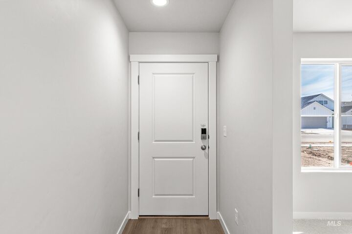 Property Photo:  17621 N Boone Peak Ave  ID 83687 