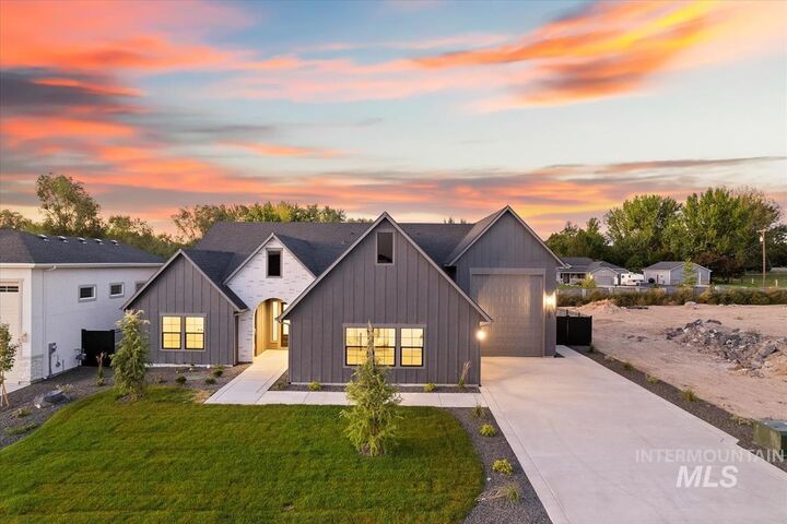 Property Photo:  7168 E Chicken Hawk Loop  ID 83686 