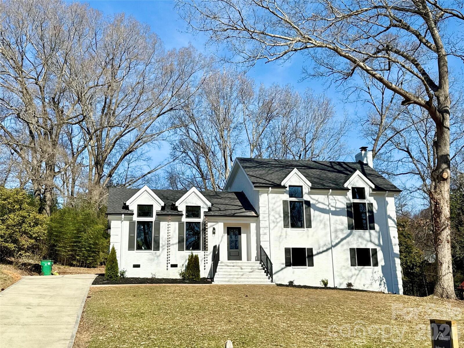 Property Photo:  2801 Huntingtowne Farms Lane  NC 28210 