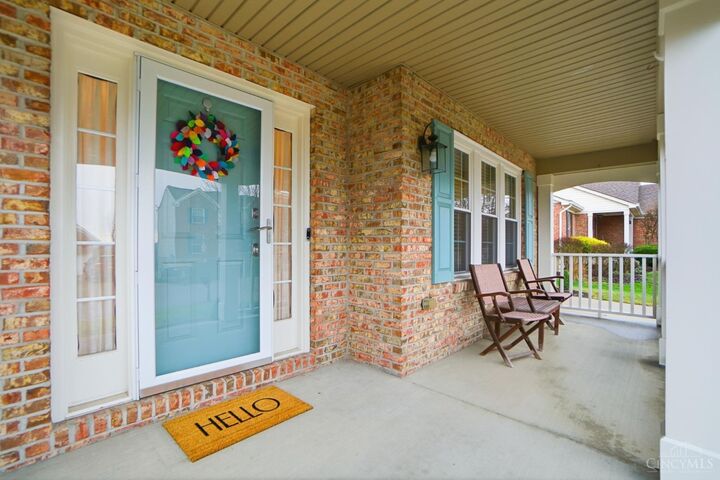 Property Photo: 5632 Sarahs Oak Drive OH 45248