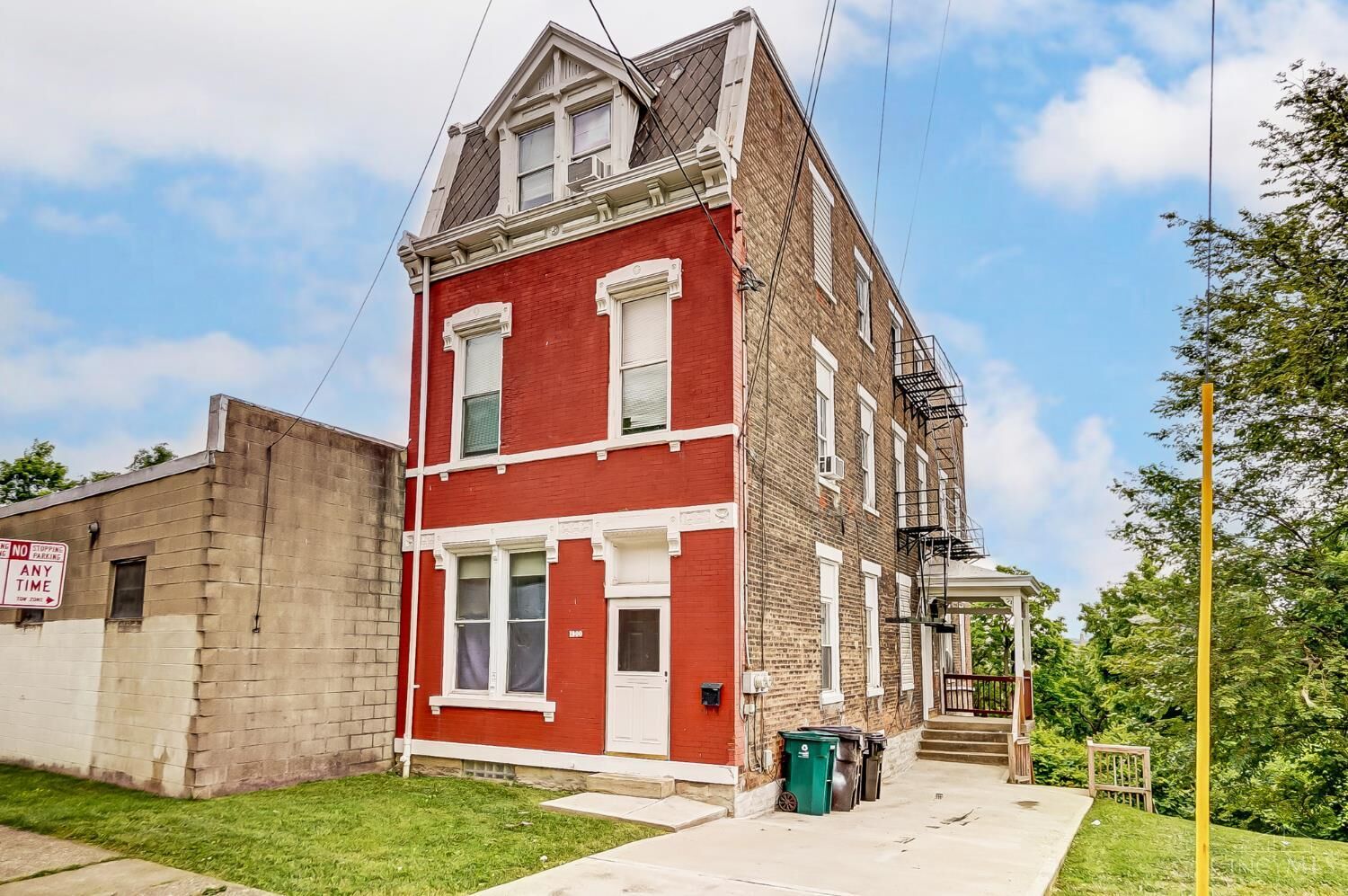 Property Photo:  1900 State Avenue  OH 45204 