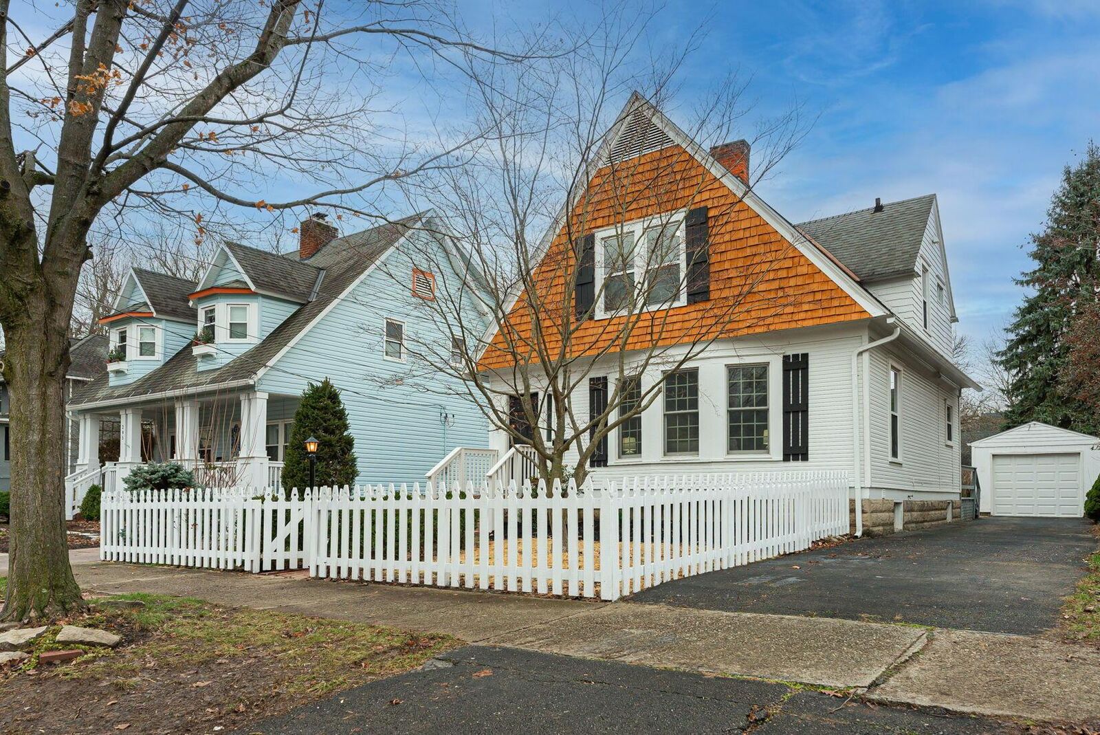 Property Photo: 297 N Franklin Street OH 43015