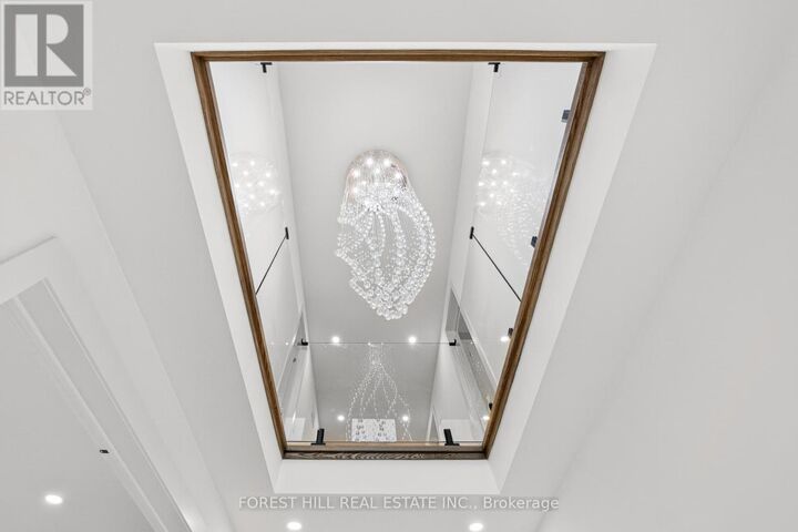 Property Photo: 3474 Joan Drive ON L5B 1T5