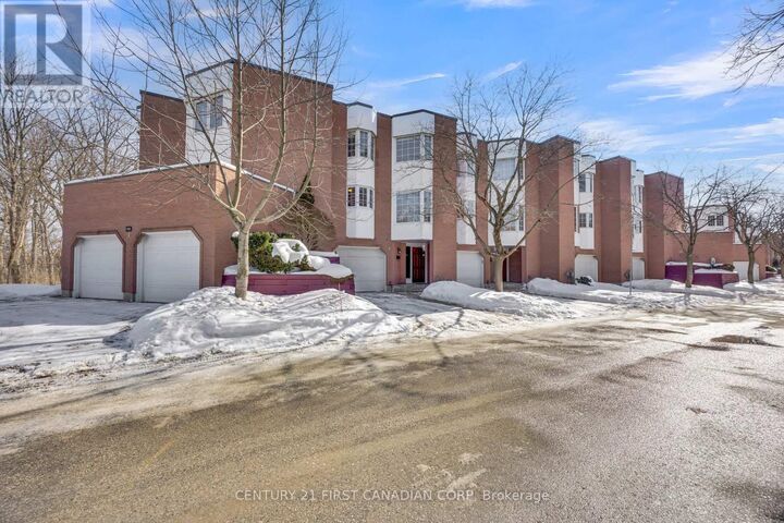 Photo de la propriété:  703 Windermere Road 3  ON N5X 2P1 