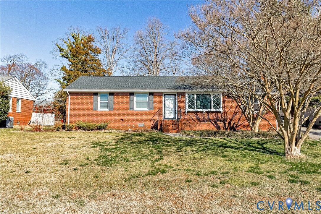 Property Photo: 9322 Overhill Road VA 23229