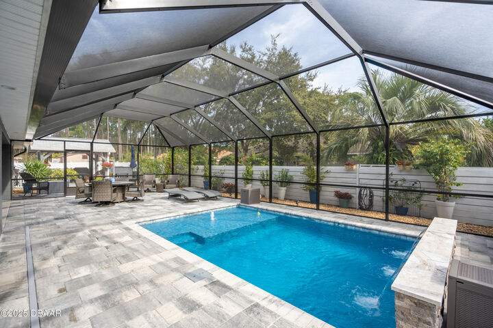 Property Photo: 18 Uthorne Place FL 32164