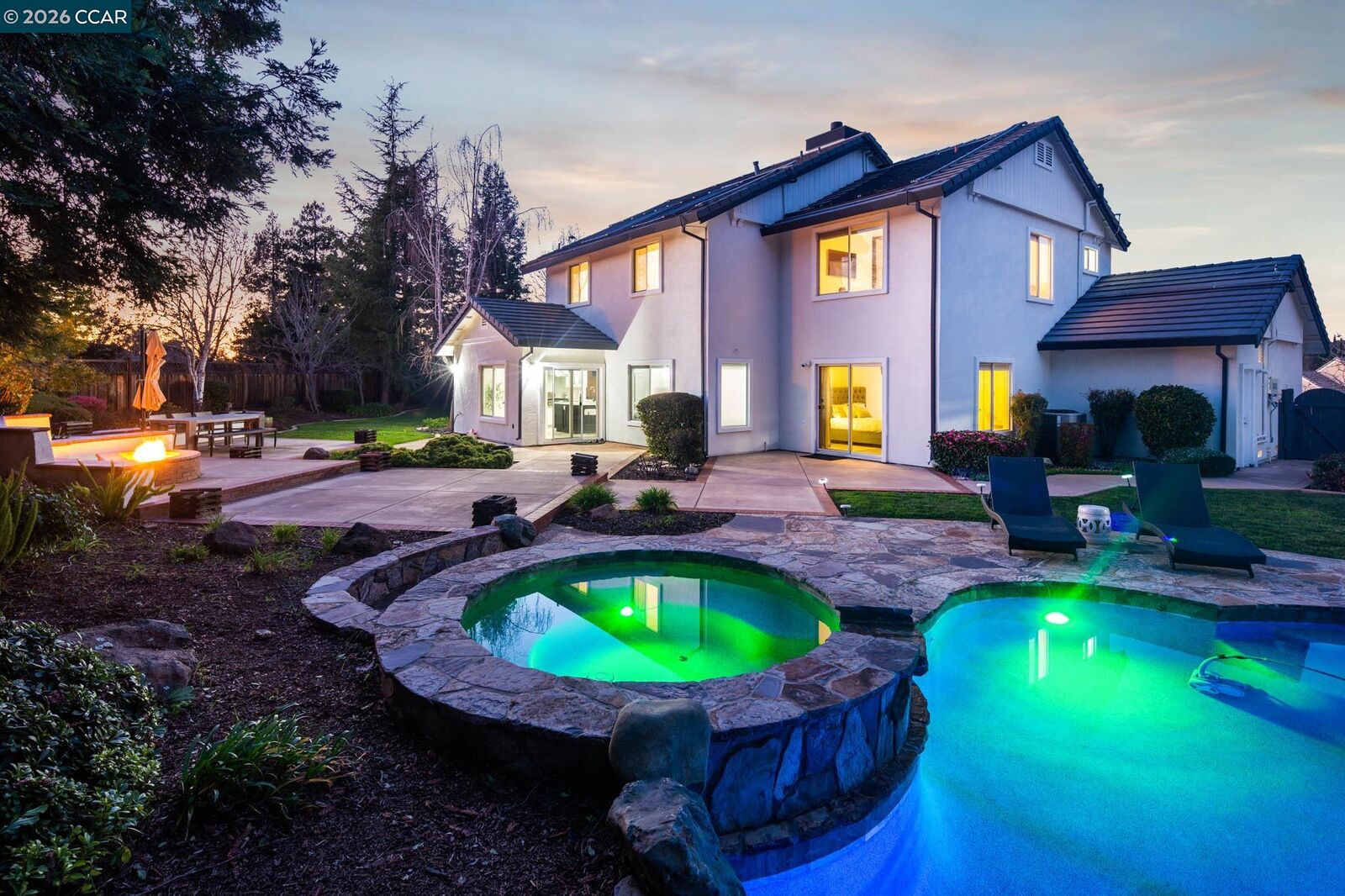 Property Photo: 2373 Alsace Ct CA 94550
