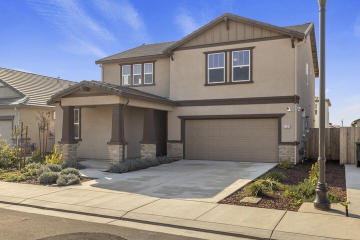 Property Photo:  5439 Drawbridge Way  CA 95367 