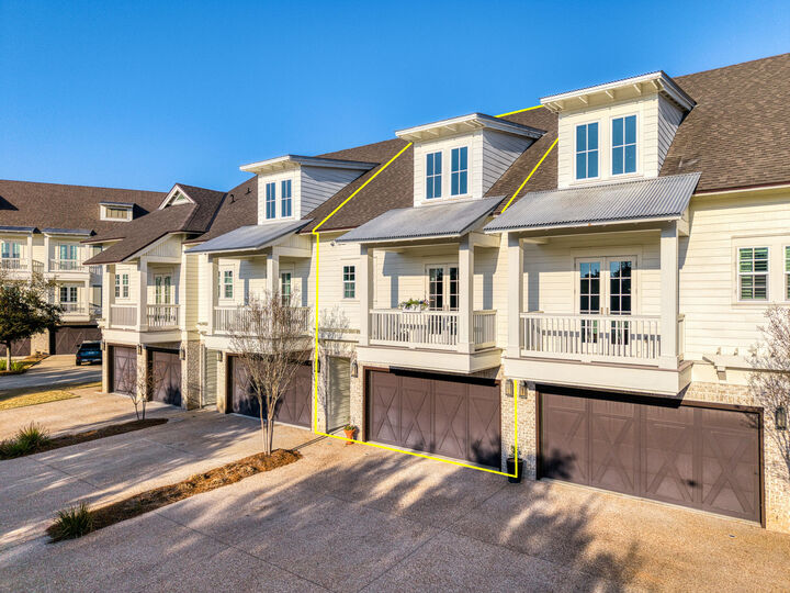 Property Photo:  4375 Bahia Lane  FL 32541 