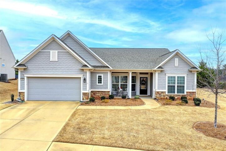 Property Photo:  1060 Pebble Creek Road  GA 30642 