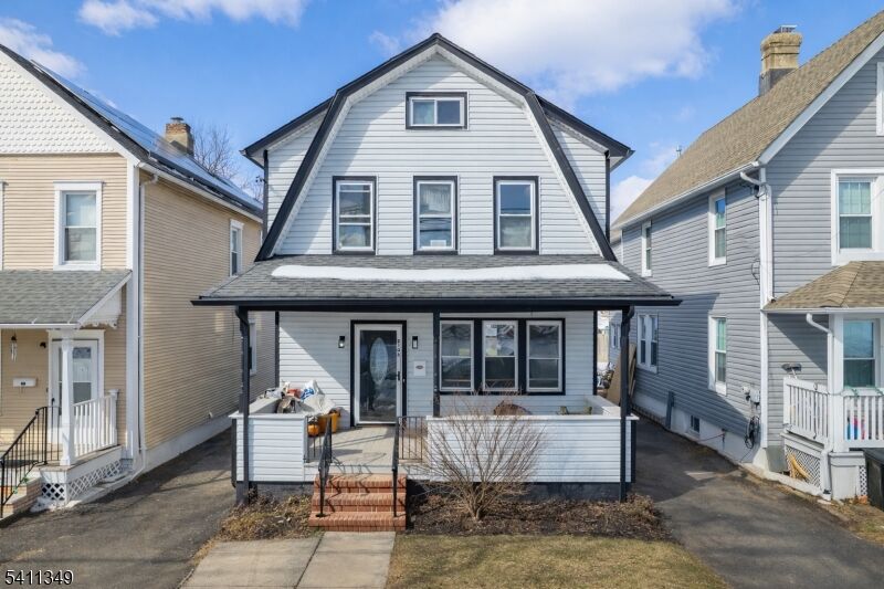 Property Photo:  2106 Whittier St  NJ 07065 