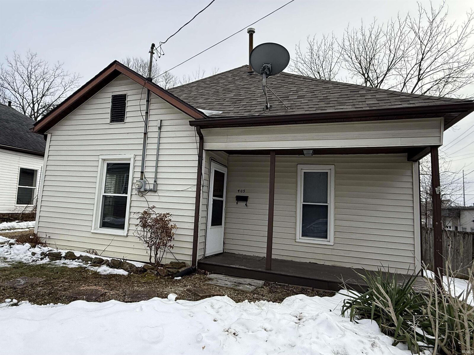 Property Photo:  405 W Hillside Drive  IN 47403 