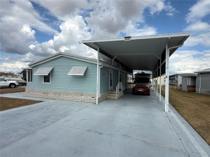 Property Photo:  4992 Shore Line Drive  FL 33868 